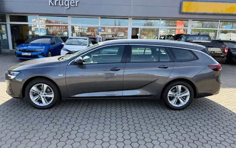 Gebraucht Opel Insignia Elegance 170 PS (125 kW) 2022 Grau Kombi