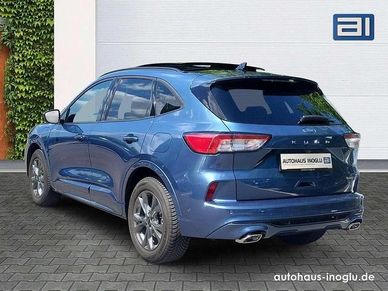 Gebraucht Ford Kuga ST-Line 152 PS (111 kW) 2022 Chromablau metallic SUV