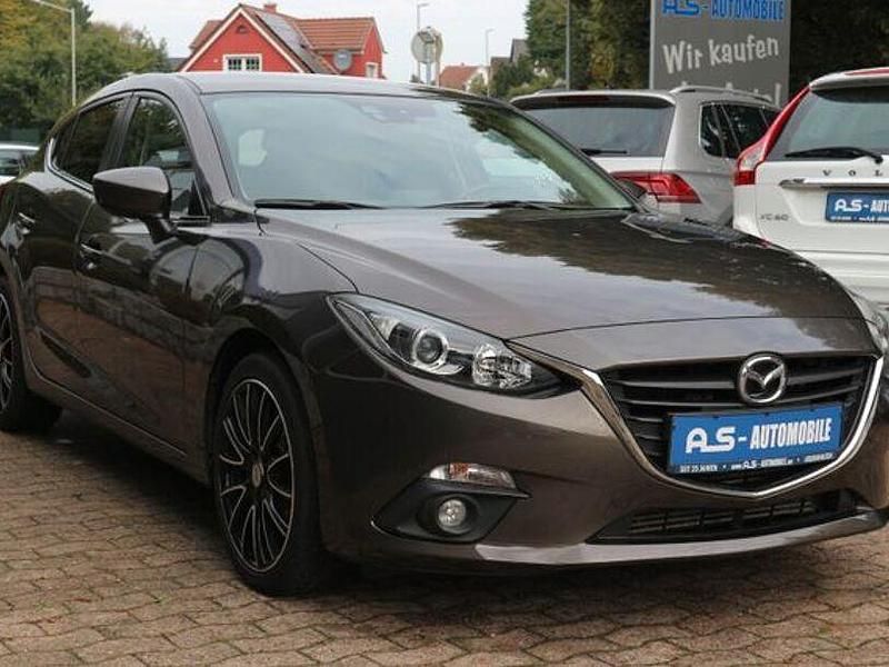 Andere Gebraucht 2015 Mazda 3 Center-Line Limousine | 11.900 € (Etwas zu teuer) - Bild 1/4