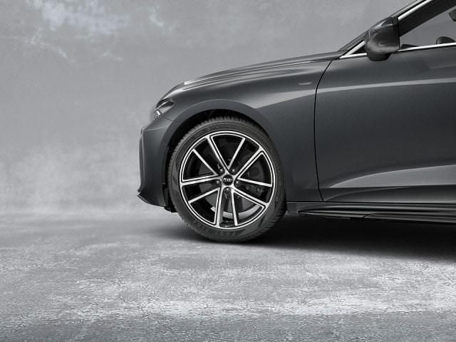 Gebraucht Audi A5 Ambiente 299 PS (219 kW) 2025 Daytonagrau perleffekt Kombi