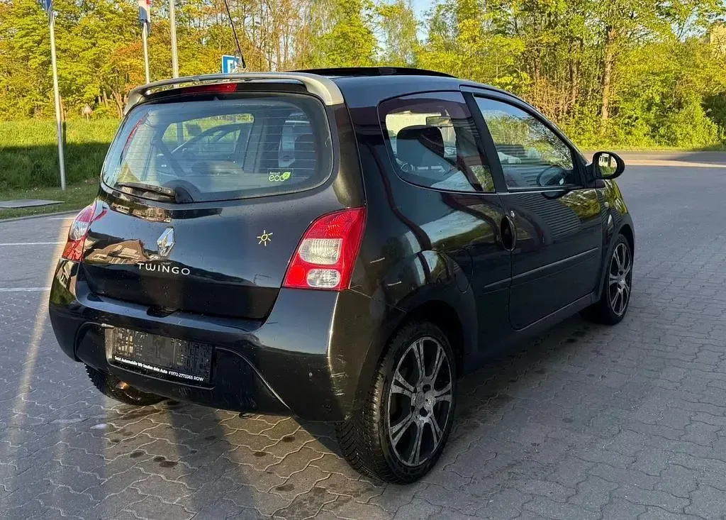 Używany Renault Twingo Dynamique 76 KM (55 kW) 2008 Czarny Hatchback