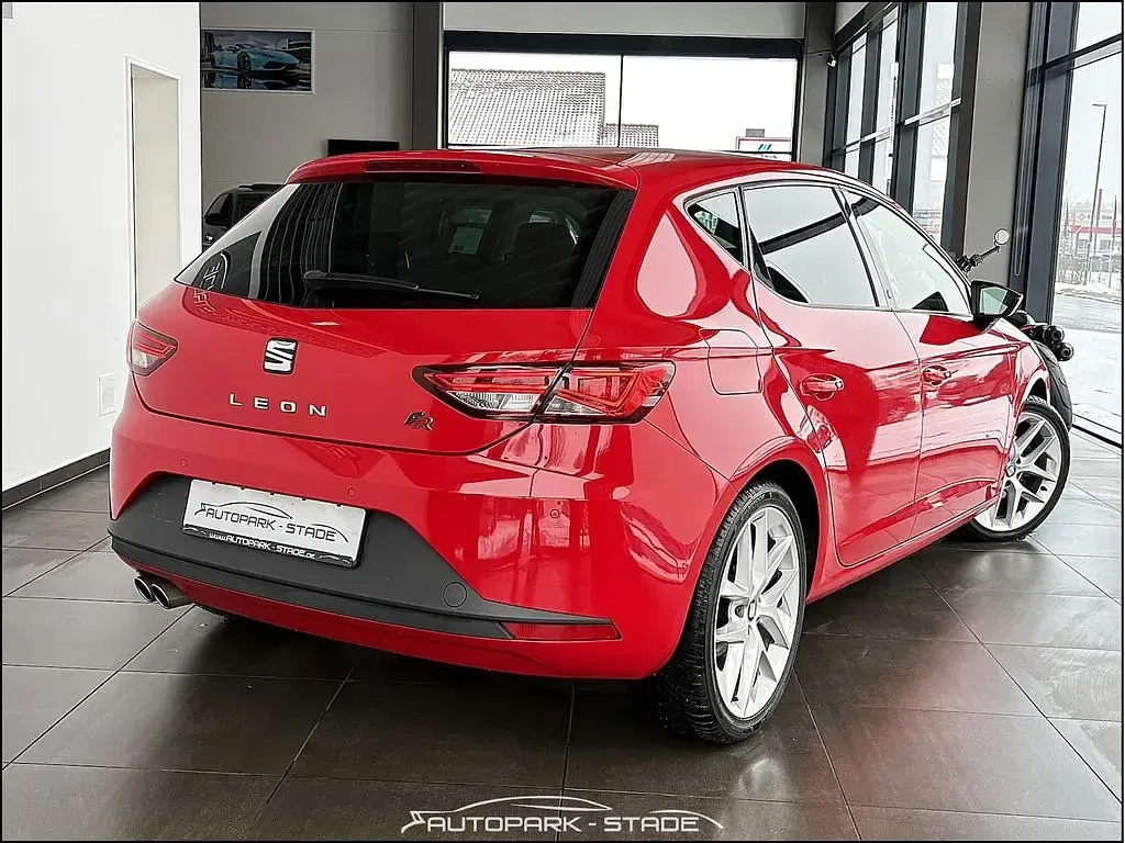 Gebraucht Seat Leon 150 PS (110 kW) 2016 Rot Limousine