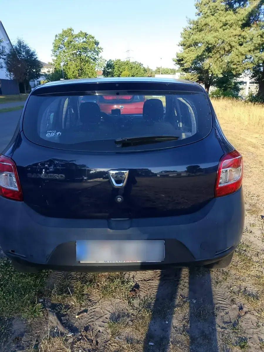 Gebraucht Dacia Sandero 75 PS (55 kW) 2015 Blau Kleinwagen