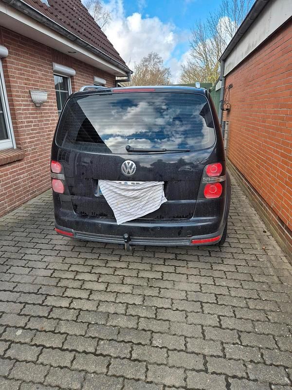 Gebraucht VW Touran Cross 105 PS (77 kW) 2007 Schwarz Van / Kleinbus