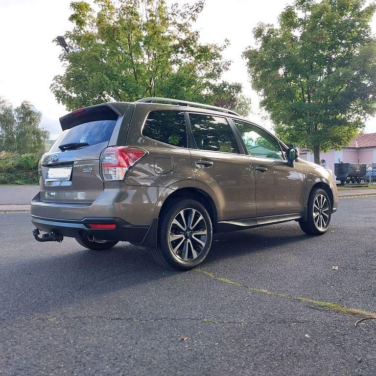 Beige Gebraucht 2016 Subaru Forester Sport SUV | 16.499 € (Fairer Preis) - Bild 1/4