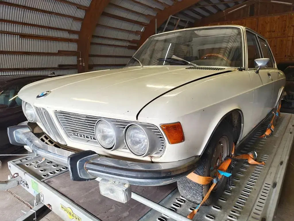 Gebraucht BMW 2800 170 PS (125 kW) 1970 Weiß Limousine
