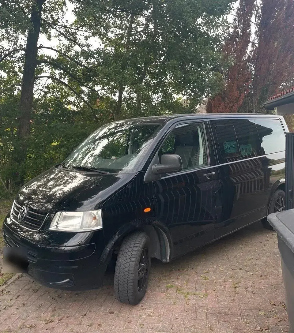 Gebraucht VW T5 130 PS (95 kW) 2007 Schwarz Van