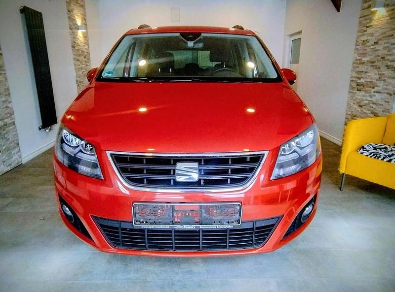 Gebraucht Seat Alhambra Style 150 PS (110 kW) 2017 Romancerotmetallic Van / Kleinbus