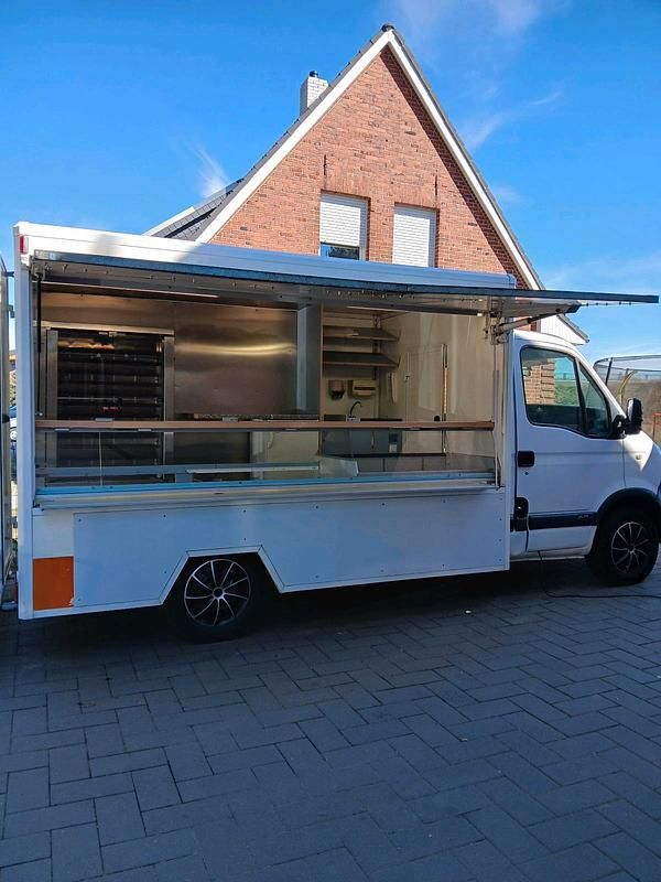 Weiß Gebraucht 2007 Renault Master Van / Kleinbus | 9.500 € - Bild 1/4