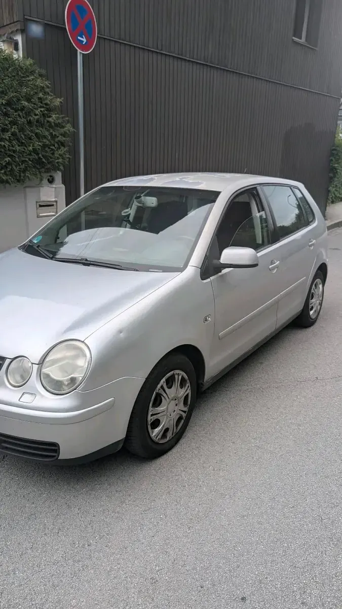 Gebraucht VW Polo 75 PS (55 kW) 2003 Grau Kleinwagen