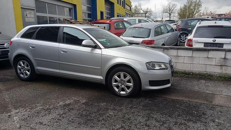 Gebraucht Audi A3 Ambiente 160 PS (117 kW) 2009 Silber Kleinwagen