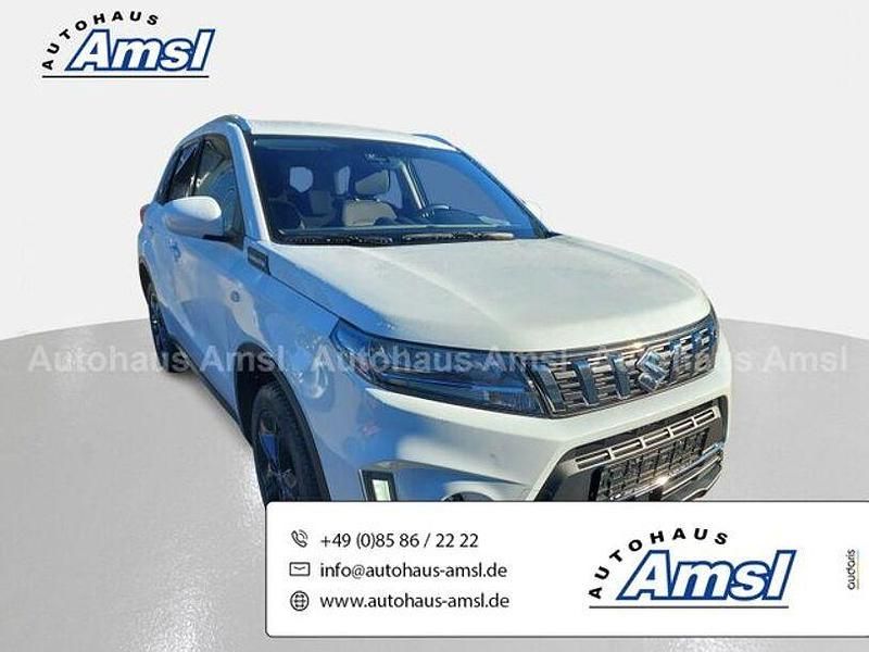 Weiß Gebraucht 2023 Suzuki Vitara Comfort SUV | 21.590 € (Fairer Preis) - Bild 1/4