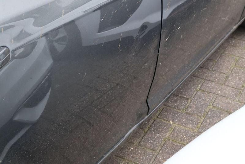 Gebraucht Mitsubishi Outlander P-HEV Instyle 203 PS (149 kW) 2013 Schwarz SUV