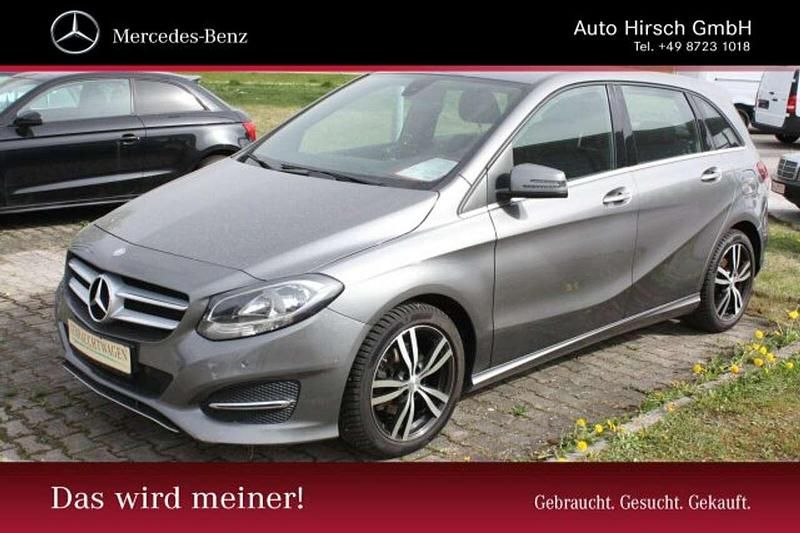 Grau Gebraucht 2015 Mercedes B180 Urban Van / Kleinbus | 9.490 € (Etwas zu teuer) - Bild 1/4