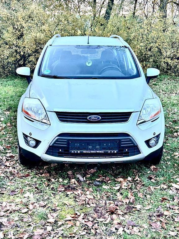 Gebraucht Ford Kuga Trend 136 PS (100 kW) 2008 Weiß SUV