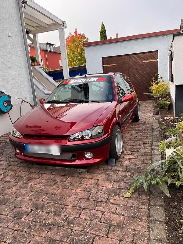 Rot Gebraucht 1997 Peugeot 106 S16 Kleinwagen | 7.600 € - Bild 1/4