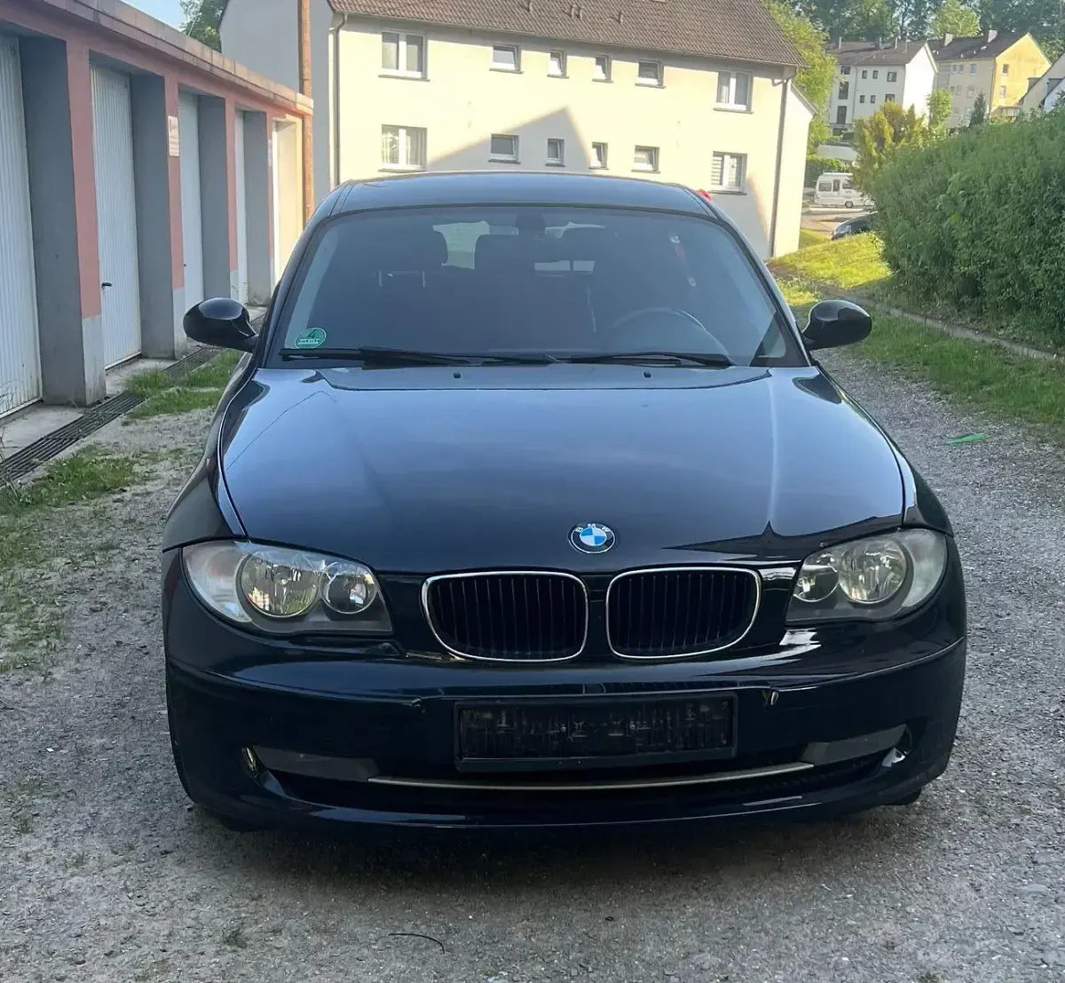 Gebraucht BMW 118 Sport Line 143 PS (105 kW) 2008 Schwarz Kleinwagen