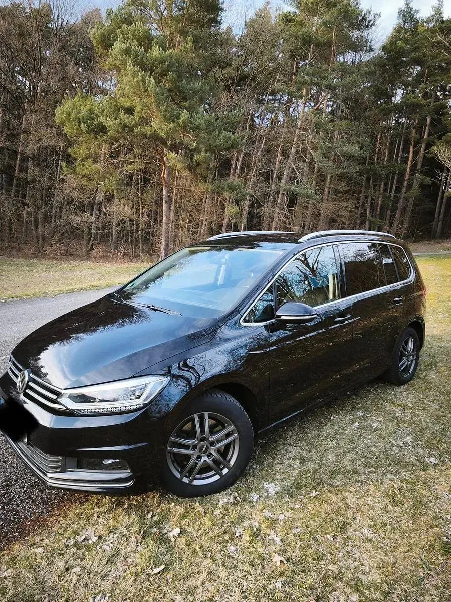 Gebraucht VW Touran Highline 150 PS (110 kW) 2018 Schwarz Van / Kleinbus