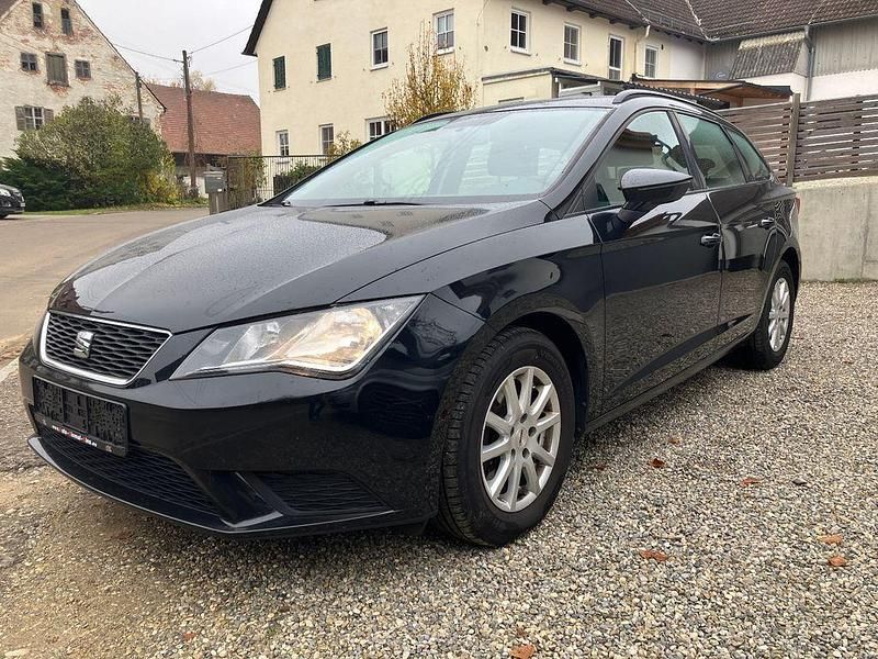 Schwarz Gebraucht 2015 Seat Leon ST Reference Kombi | 6.950 € (Fairer Preis) - Bild 1/4