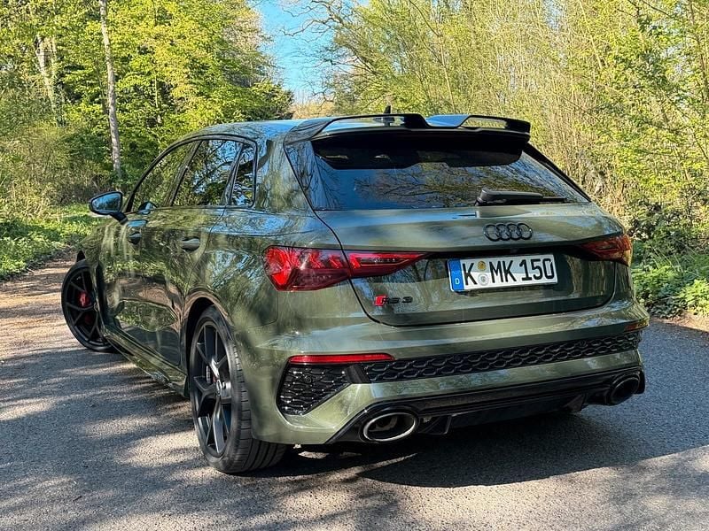 Gebraucht Audi RS3 Performance 400 PS (294 kW) 2024 Grün Limousine
