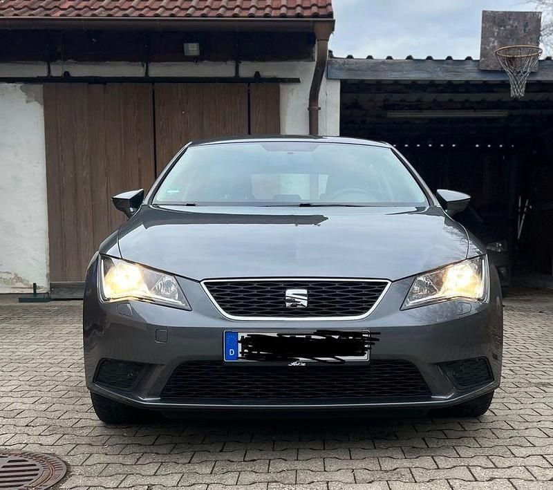 Gebraucht Seat Leon Reference 110 PS (80 kW) 2014 Grau Limousine