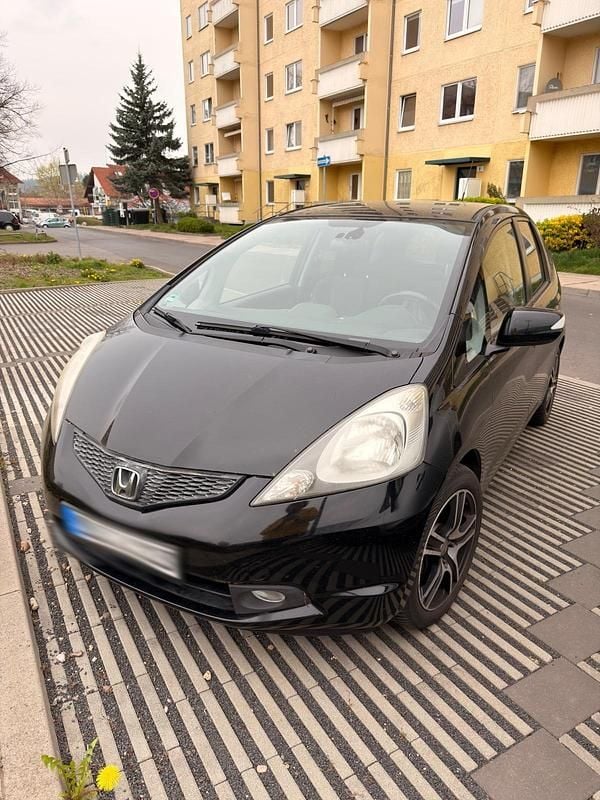Gebraucht Honda Jazz Exclusive 100 PS (73 kW) 2010 Schwarz Kleinwagen