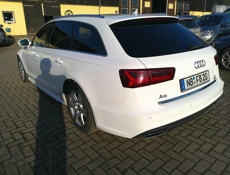 Gebraucht Audi A6 Sport 218 PS (160 kW) 2017 Weiß Kombi