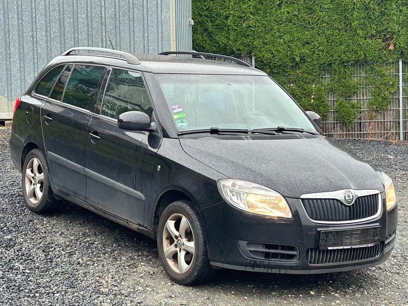 Schwarz Gebraucht 2008 Skoda Fabia Style Kleinwagen | 1.999 € (Guter Preis) - Bild 1/4