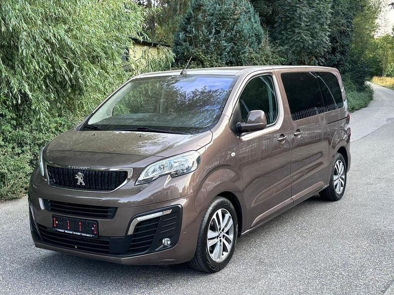 Gebraucht 2016 Peugeot Traveller Active Van / Kleinbus | 14.750 € (Fairer Preis) - Bild 1/4