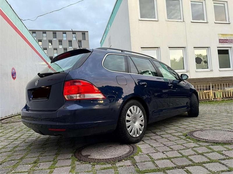 Blau Gebraucht 2009 VW Golf VI Kombi | 2.650 € (Guter Preis) - Bild 1/3