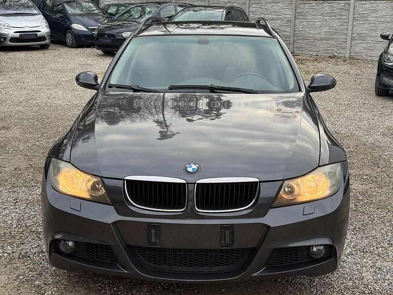 Gebraucht BMW 320 150 PS (110 kW) 2006 Sparkling graphite metallic Kombi