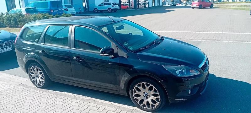 Schwarz Gebraucht 2009 Ford Mondeo Kombi | 1.299 € - Bild 1/4