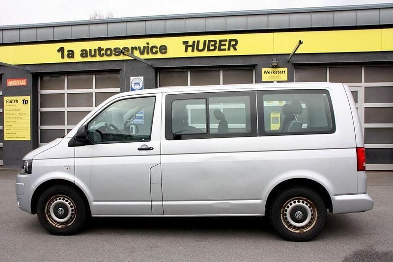 Gebraucht VW Transporter 140 PS (102 kW) 2010 Silber Van