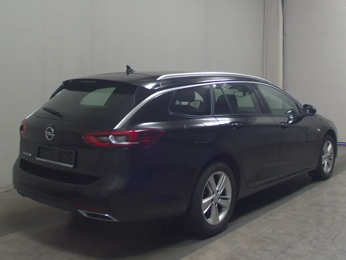 Occasion Opel Insignia Elegance 174 ch (127 kW) 2022 Noir Break