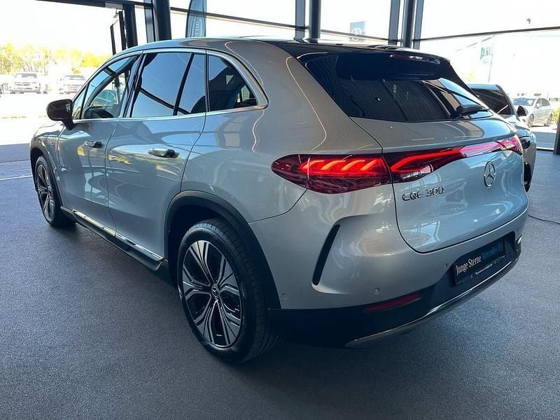 Gebraucht Mercedes EQE300 Advanced Plus 180 kW (245 PS) 2025 Lack hightechsilber SUV