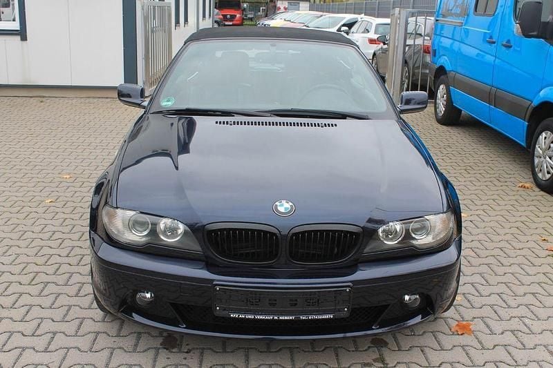 Blau Gebraucht 2006 BMW 318 Cabriolet Cabrio | 6.950 € (Superpreis) - Bild 1/4