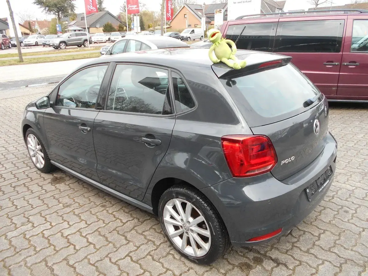 Gebraucht VW Polo Highline 90 PS (66 kW) 2017 Grau Kleinwagen