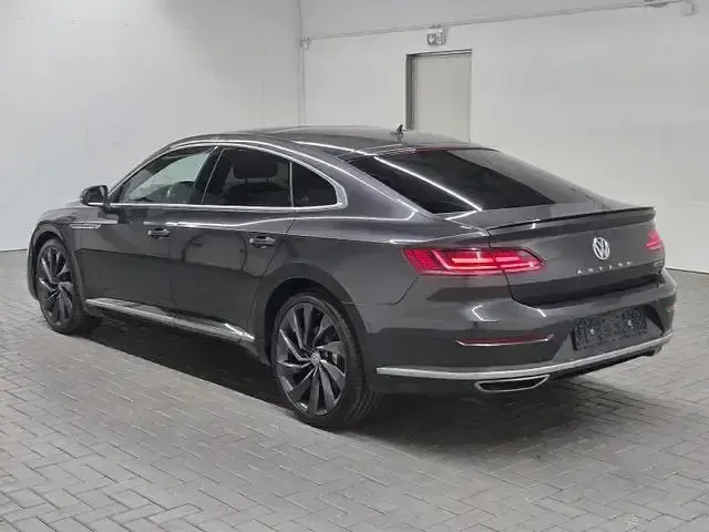 Gebraucht VW Arteon R-line 240 PS (176 kW) 2018 Mangangraumet. Kleinwagen