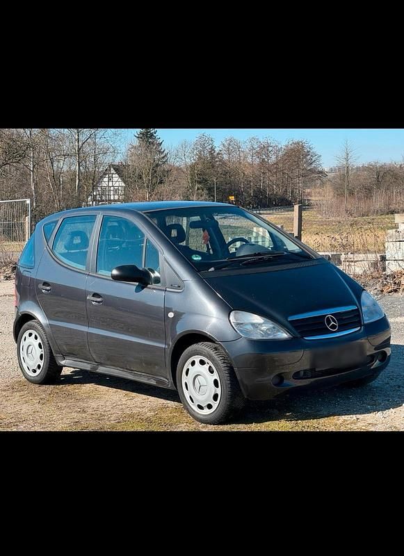 Gebraucht Mercedes A140 86 PS (63 kW) 2000 Schwarz Kleinwagen