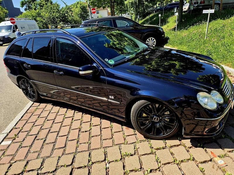 Violett Gebraucht 2004 Mercedes C55 AMG AMG Kombi | 16.500 € (Fairer Preis) - Bild 1/4