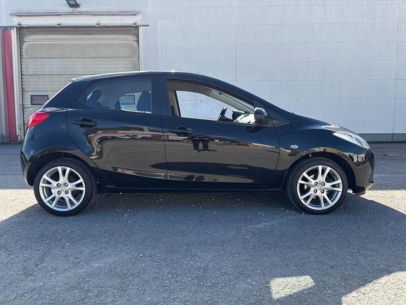 Gebraucht Mazda 2 86 PS (63 kW) 2009 Schwarz Kleinwagen