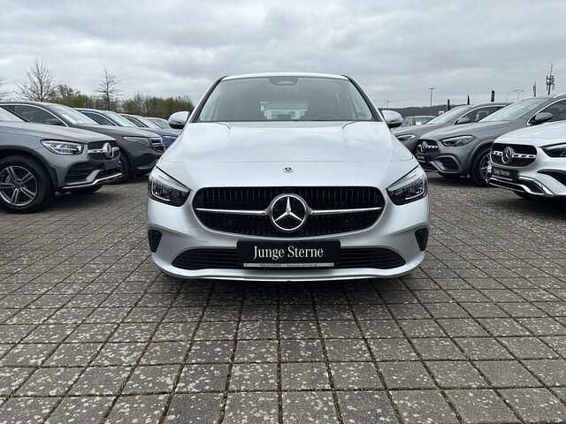 Gebraucht Mercedes E250 Progressive 163 PS (119 kW) 2023 Silber Kombi