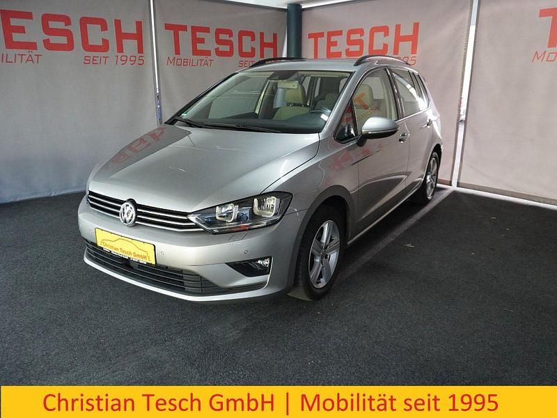 Silber Gebraucht 2015 VW Golf VII Comfortline Limousine | 13.490 € (Fairer Preis) - Bild 1/3