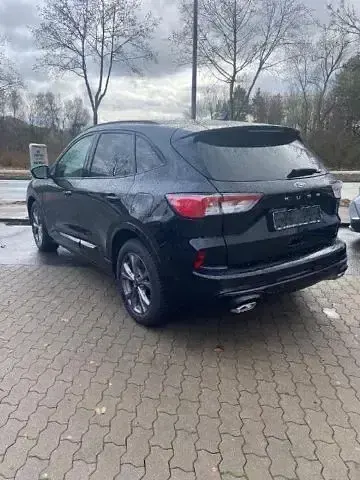 Gebraucht Ford Kuga ST-Line X 150 PS (110 kW) 2023 Obsidianschwarz metallic SUV