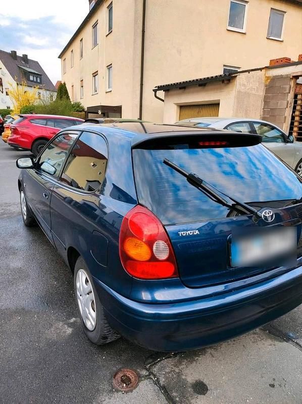 Occasion Toyota Corolla 97 ch (71 kW) 1999 Bleue Coupé