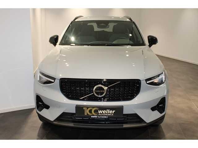 Gebraucht Volvo XC40 120 PS (88 kW) 2025 SUV