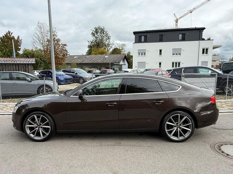 Gebraucht Audi A5 Sportback Sport 224 PS (164 kW) 2015 Braun Kleinwagen