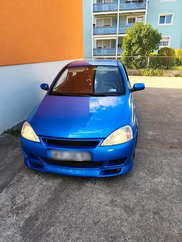Silber Gebraucht 2002 Opel Corsa Sport Coupé | 1.800 € - Bild 1/4