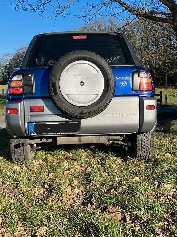 Gebraucht Toyota RAV4 128 PS (94 kW) 1999 Blau SUV