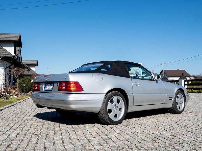 Gebraucht Mercedes SL500 306 PS (225 kW) 2000 Silber Cabrio